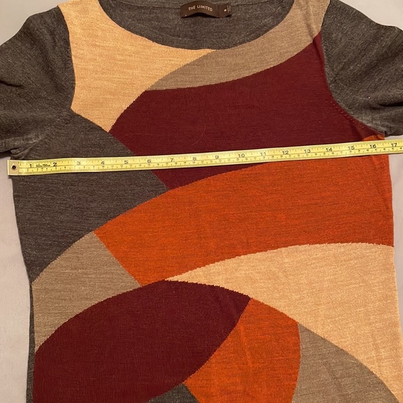 Multi-color lightweight sweater - Picture 2 of 4